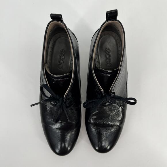 Ecco Sculptured 65 Ankle Boot Womens EU 38 US 7-7.5 Black Patent Leather Lace Up - Picture 3 of 9